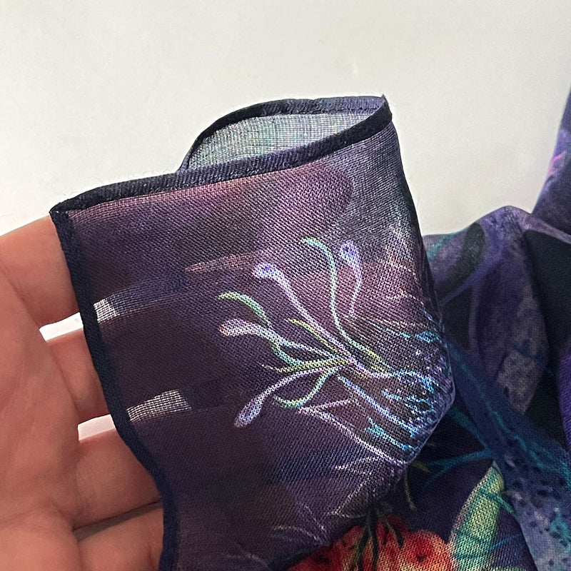 Scarf "Love in a mist"
