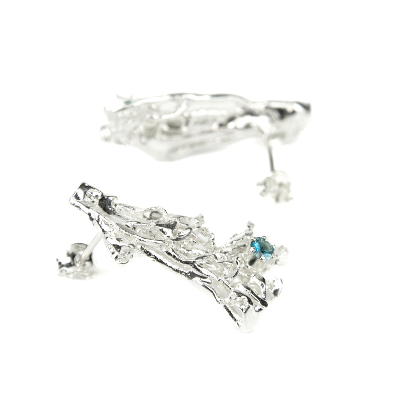 Kõrvarõngad "Mossi" sinise London topaasiga - Ehestu Eri