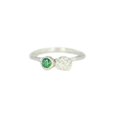 Ring "2 Juniper Berry with Green Cubic Zirconia"