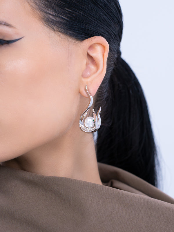 Lucid Pearl Earrings rhodium