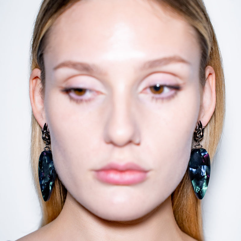 CHÖNYI EARRINGS – DARK COSMIC DROP – BLACK VERMEIL