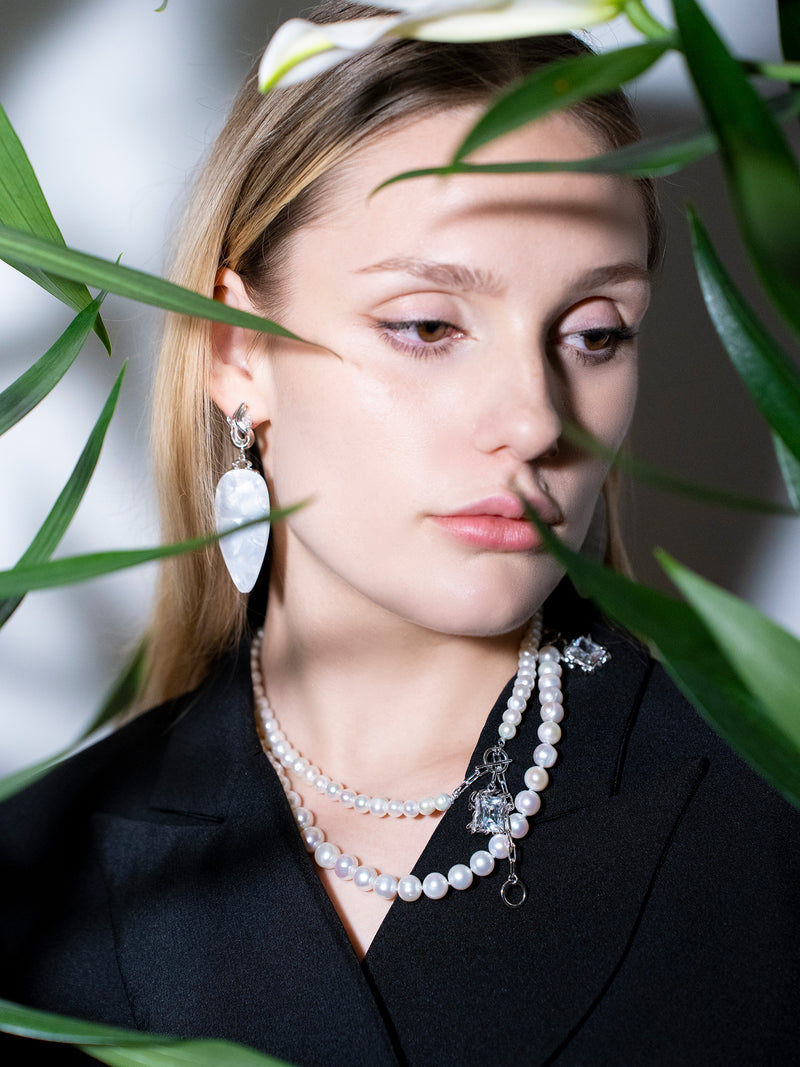 GRAND KYENAY PEARL NECKLACE WITH CLEAR GEM