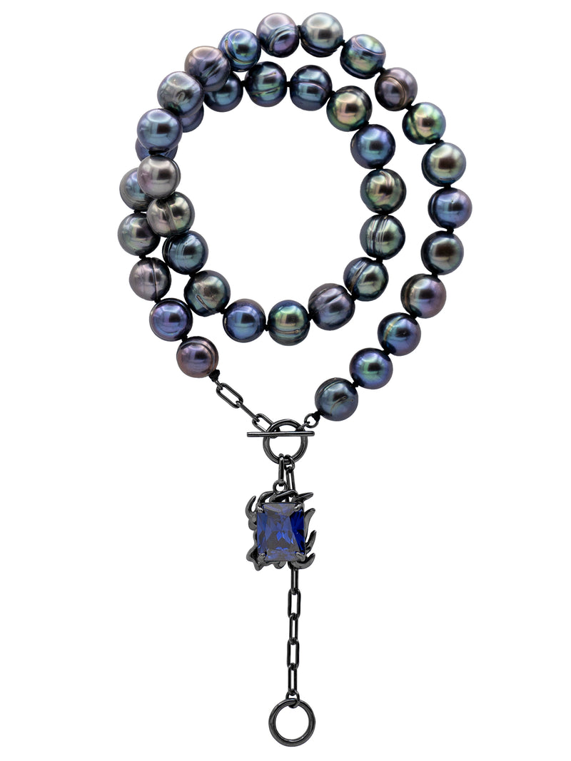 KYENAY PEARL NECKLACE WITH CLEAR GEM