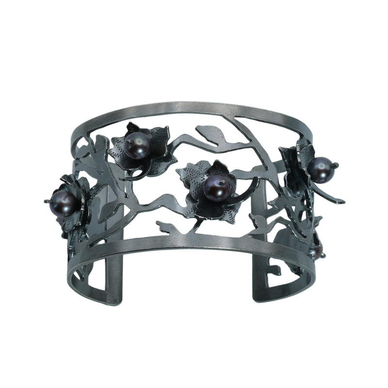 Bracelet "Currant eyes" with Akoya pearls - Ehestu's Special Edition