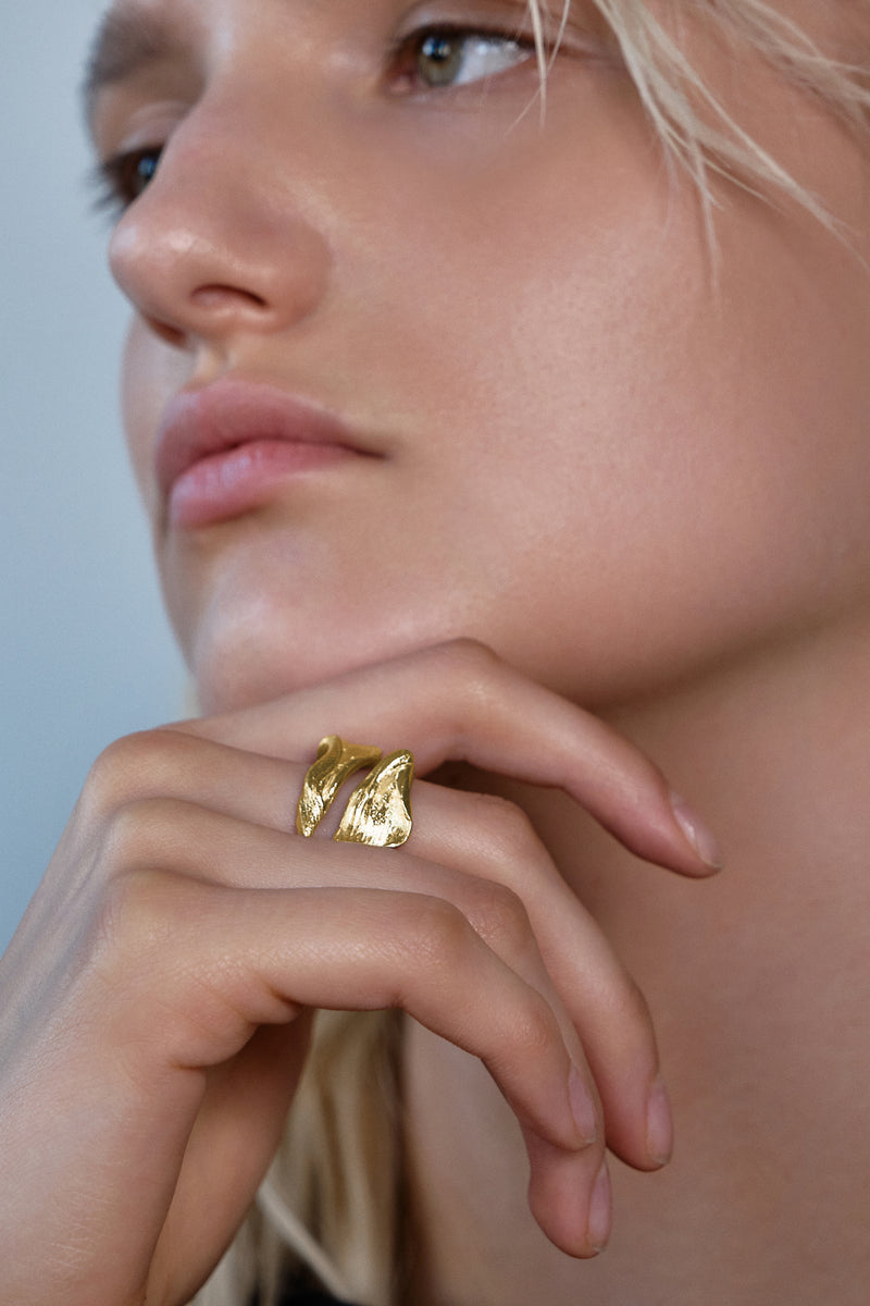 Fotosintez gilded ring "Sprout"