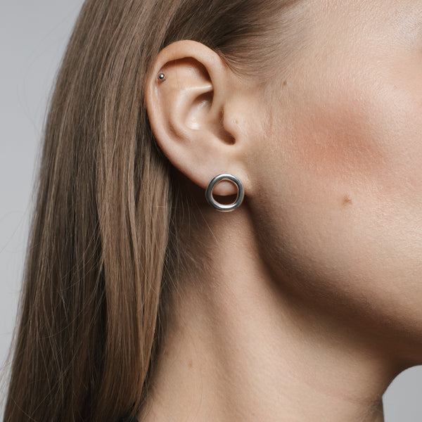 Earrings "Korrapäratu x 1"
