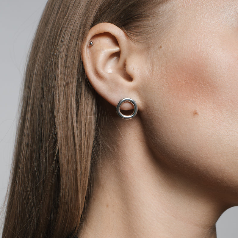 Earrings "Korrapäratu x 1"