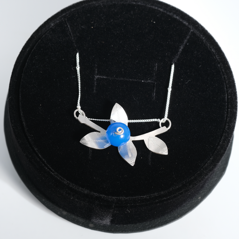 Kaelakee "Mustikas" - Ehestu Eri