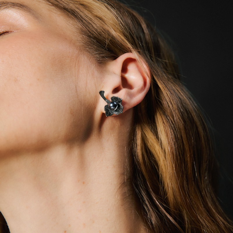 Earrings "1 Currant" with akoya pearl - Ehestu's special edition