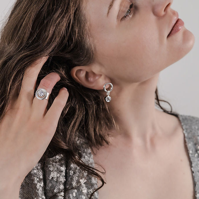 Sõrmus "Korrapäratu. Sira"