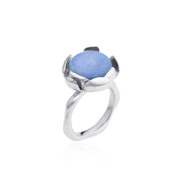 BLOSSOM Suur Lilleõie Sõrmus Sinise Peruu Opaaliga