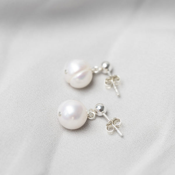 Coco Earrings "Pearl"