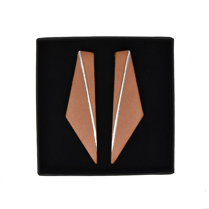 Earrings "WING" Caramel Brown