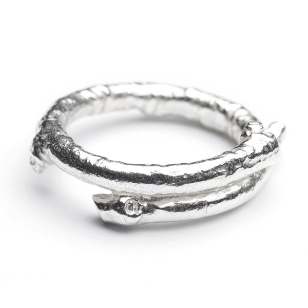 Thicket Beauty Ring "Twig"