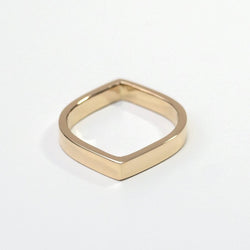 SCULPTURE Ring in Gold 375